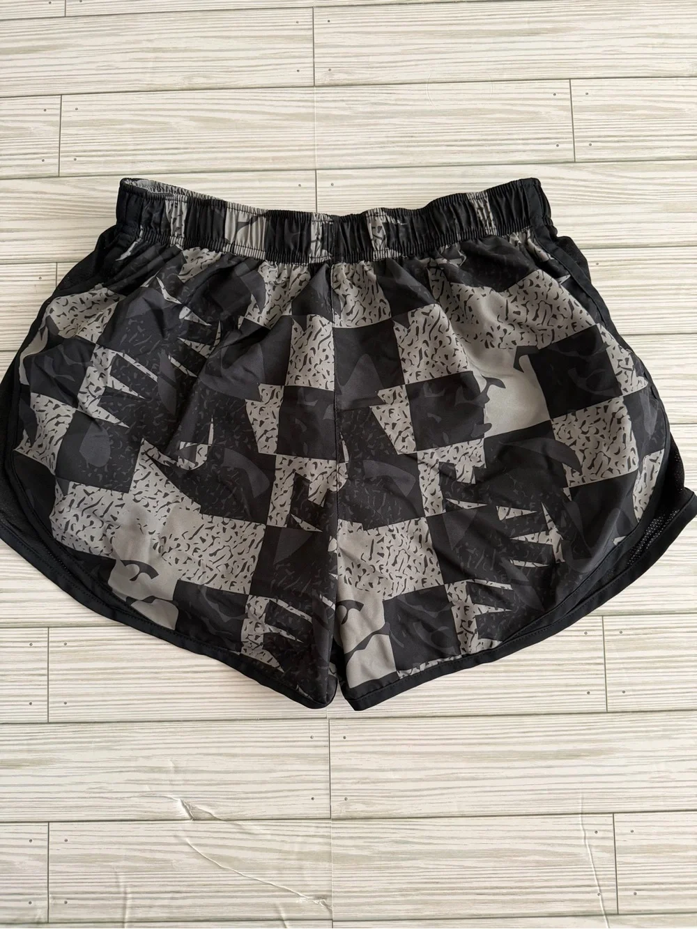 Nike | 3” Black Grey Hidden Logo Print Dri-Fit Athletic Running Shorts - Size M